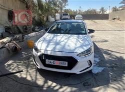 هیوندای ئەڤانتی